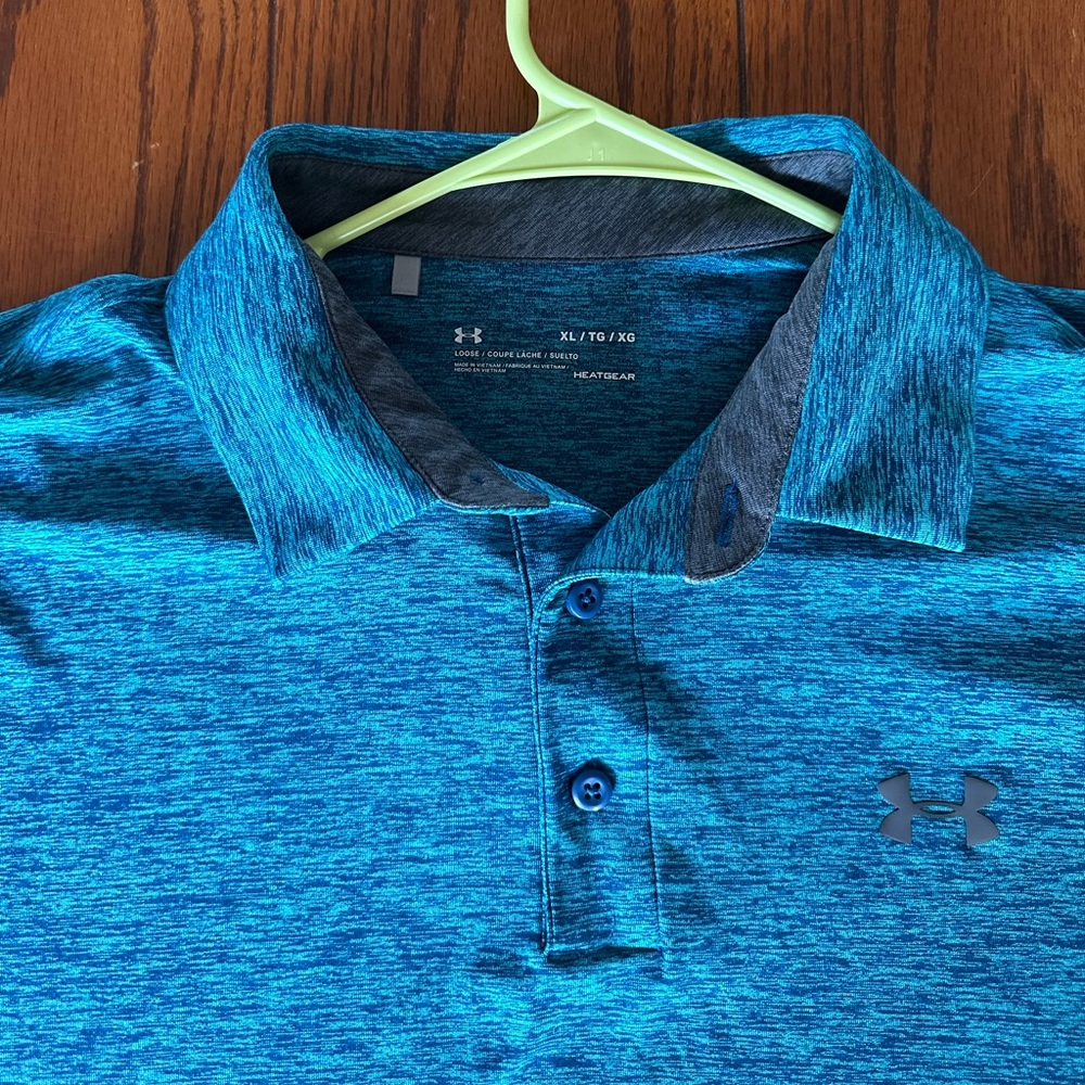 Under armour shirt - Picture 5 of 9